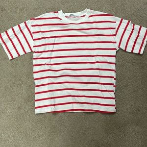 Zara women red striped short sleeve tee - size Small (oversized)
